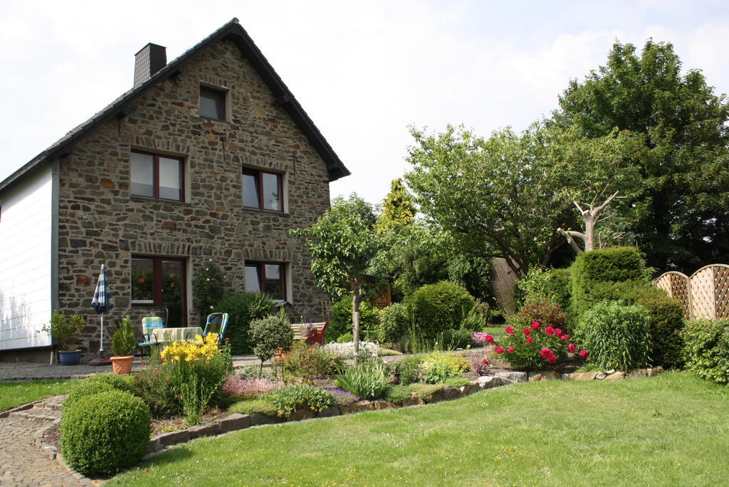 Ferienwohnung Peters Monschau Exterior photo